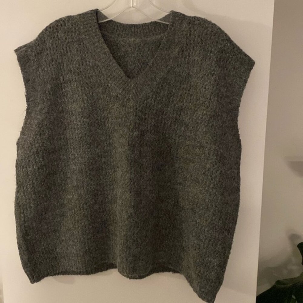 IBELL ZHANG grey gray open weave sweater vest
